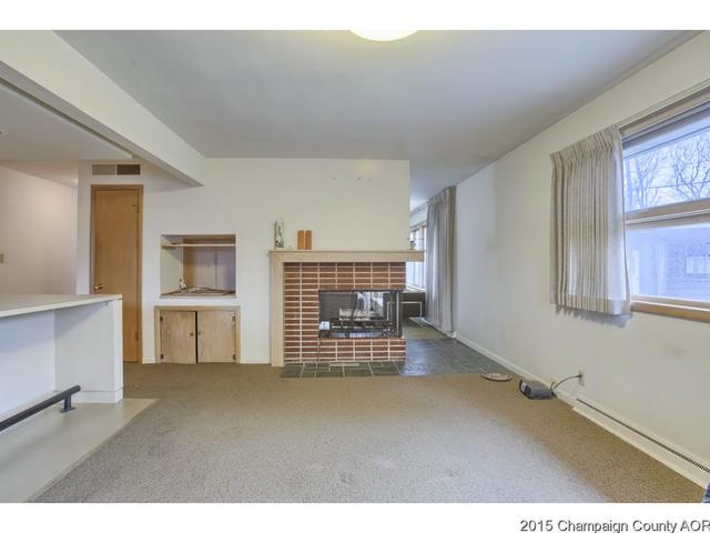 1102 Mayfair Rd, Champaign, IL 61821 photo 11