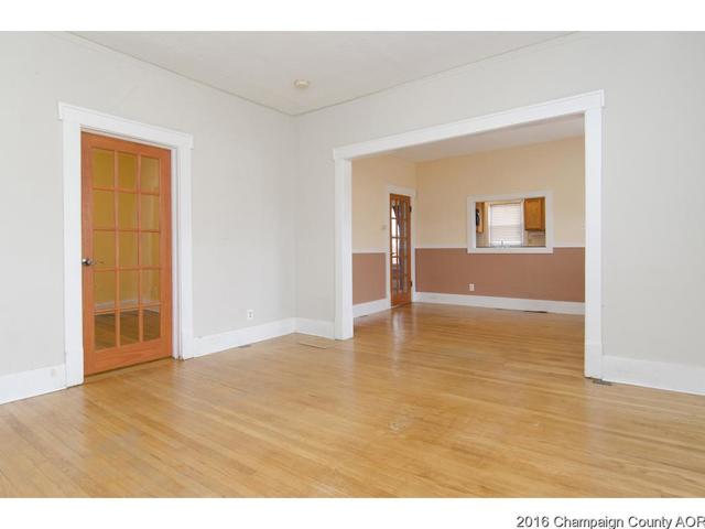 1602 W Washington St, Champaign, IL 61821 photo 3