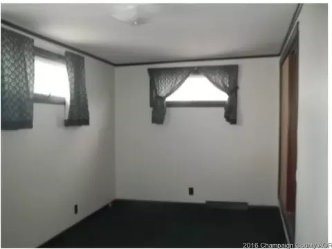 2814 S State St, Springfield, IL 62704 photo 7
