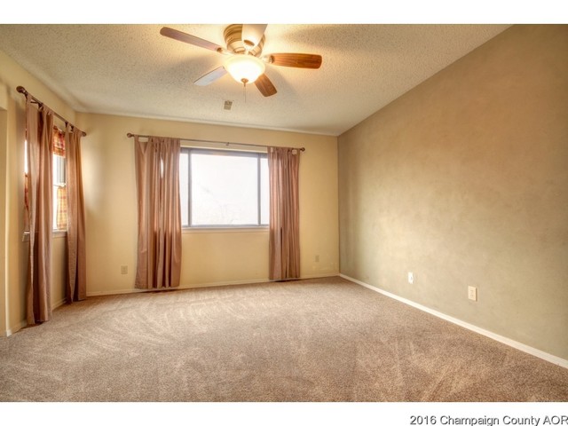 2011 Sunview Dr, Champaign, IL 61821 photo 13