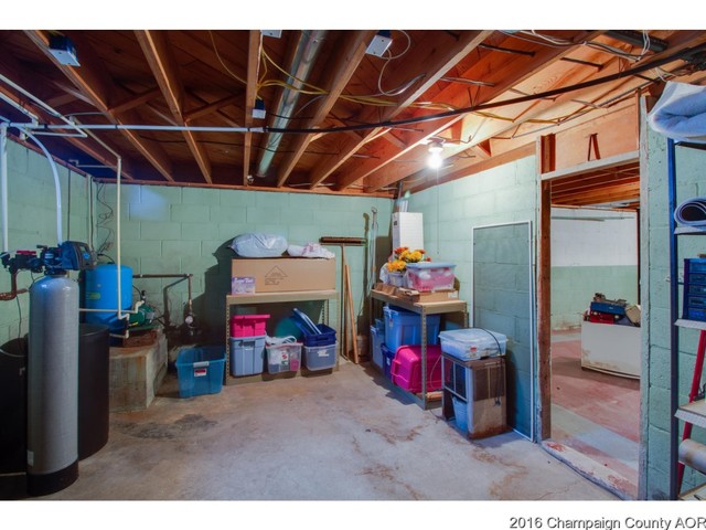 404 E Main St, Royal, IL 61871 photo 21
