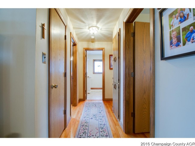 404 E Main St, Royal, IL 61871 photo 12