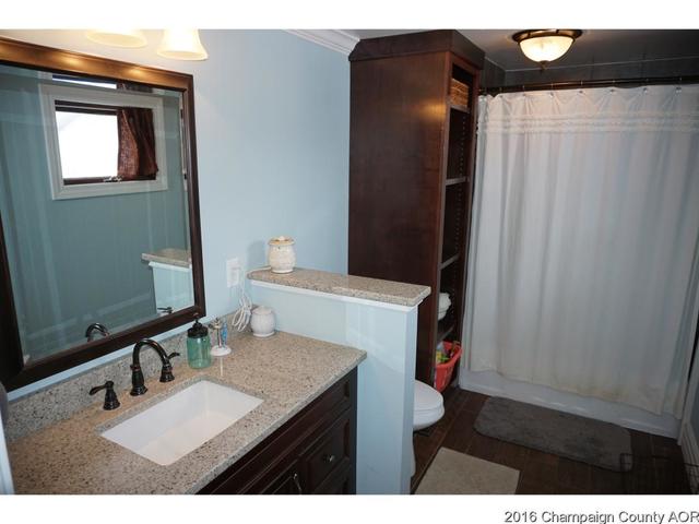 109 E Illinois, Mansfield, IL 61854 photo 13
