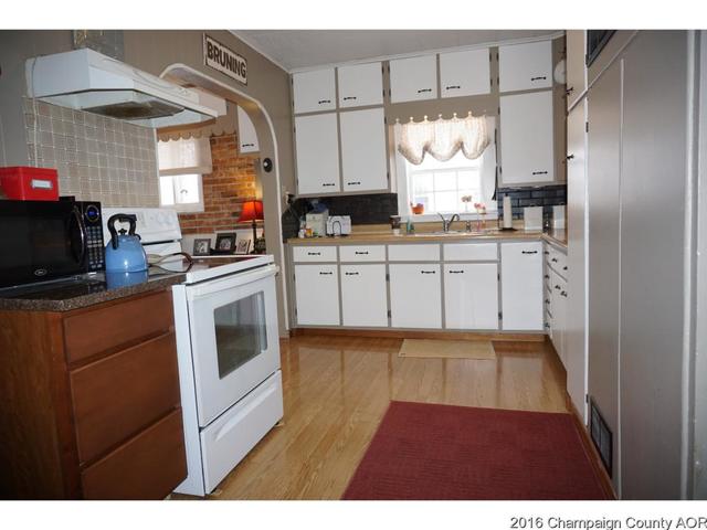 109 E Illinois, Mansfield, IL 61854 photo 6