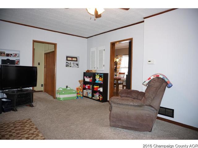 109 E Illinois, Mansfield, IL 61854 photo 5