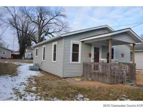620 E Illinois, Arthur, IL 61911 photo 2