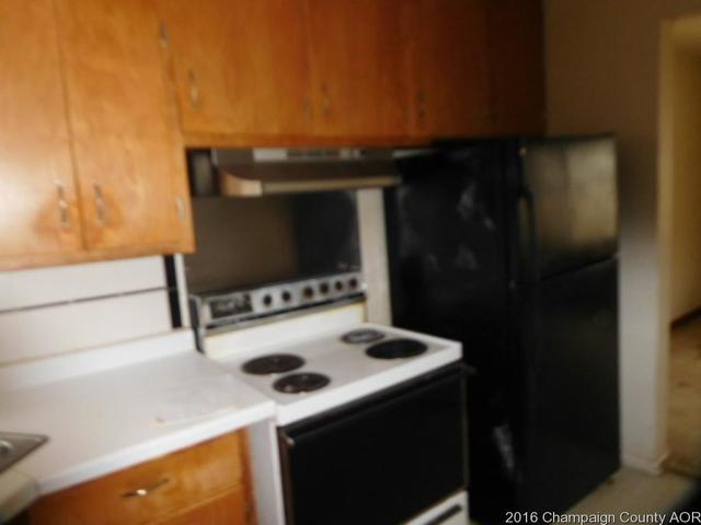 717 Dover Pl, Champaign, IL 61820 photo 10