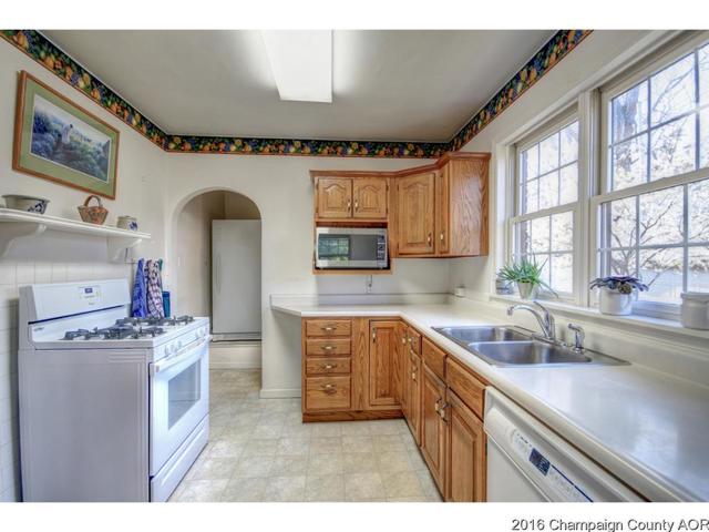 910 W Healey St, Champaign, IL 61821 photo 9