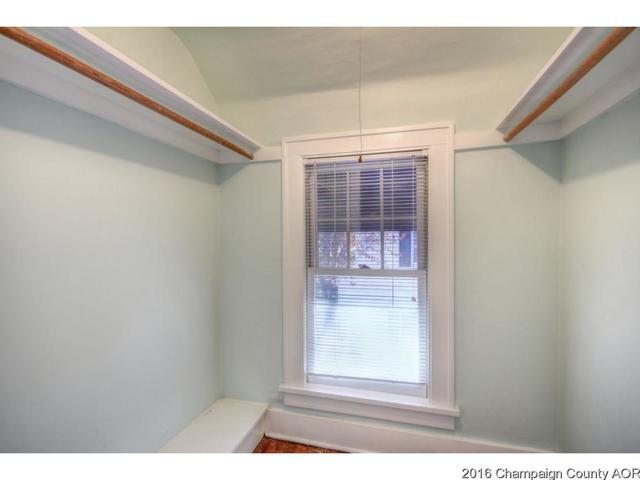 910 W Healey St, Champaign, IL 61821 photo 16