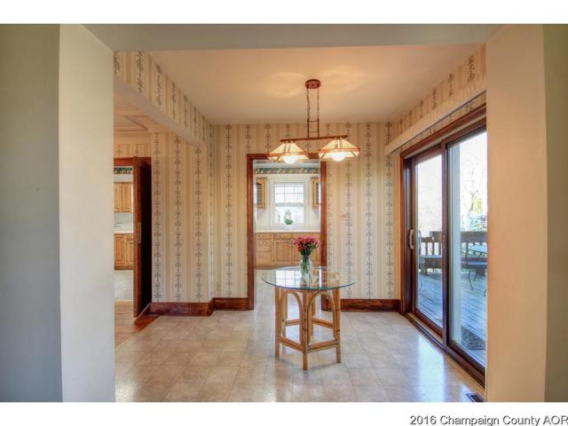 910 W Healey St, Champaign, IL 61821 photo 7