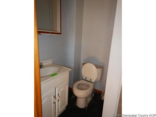104 Plum St, Georgetown, IL 61846 photo 9