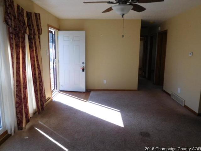 3636 E Minnie St, Decatur, IL 62521 photo 4