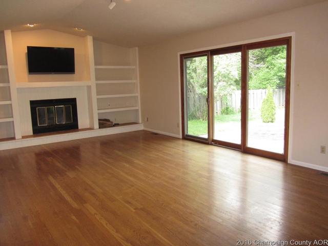 2508 Nottingham Dr, Champaign, IL 61821 photo 4
