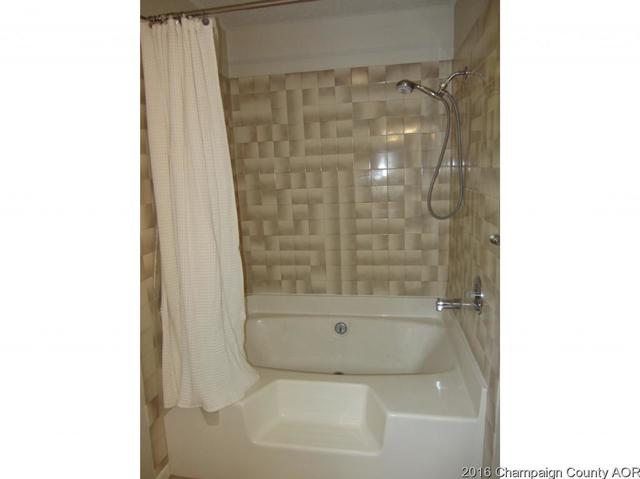 2508 Nottingham Dr, Champaign, IL 61821 photo 13