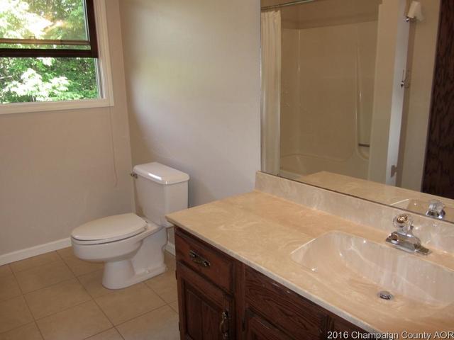 2508 Nottingham Dr, Champaign, IL 61821 photo 17