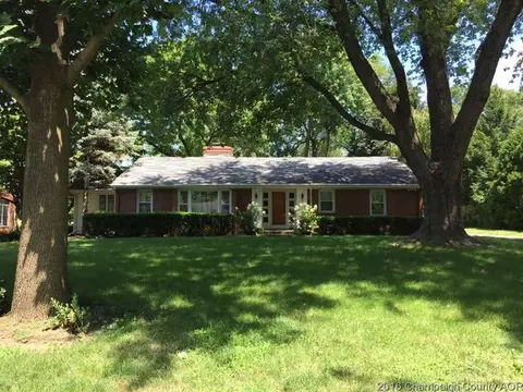 64 Greencroft Dr, Champaign, IL 61821 photo 1