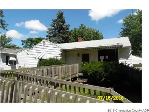 302 S Oak St, Normal, IL 61761 photo 1
