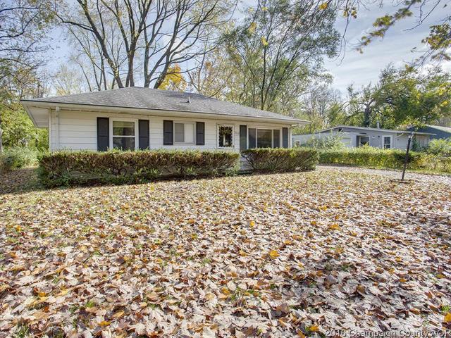 1312 Glendale Dr, Champaign, IL 61821 photo 2