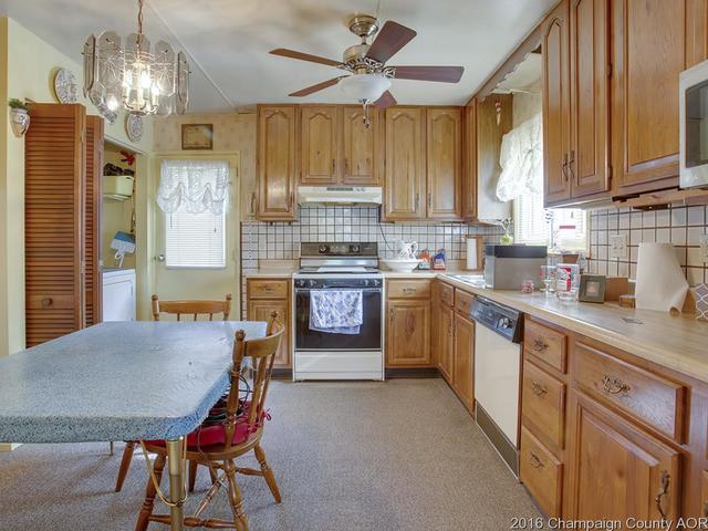 1312 Glendale Dr, Champaign, IL 61821 photo 12