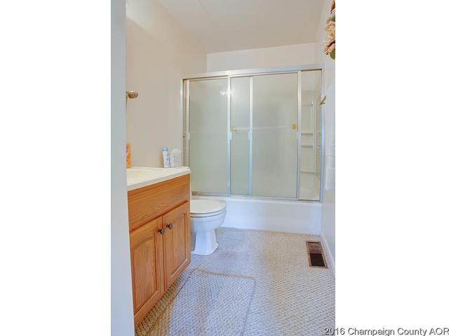 1312 Glendale Dr, Champaign, IL 61821 photo 15