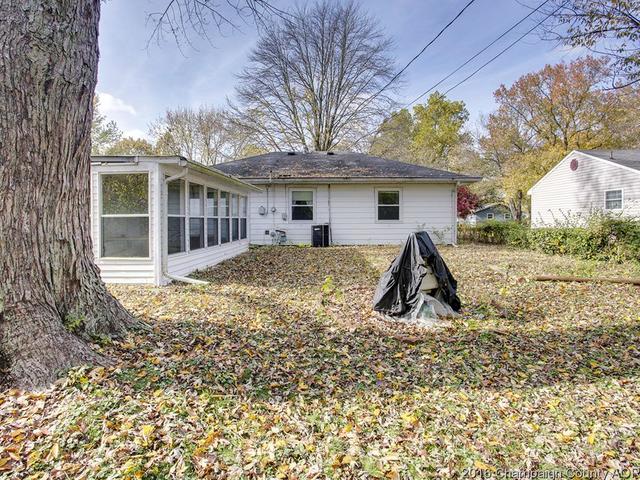 1312 Glendale Dr, Champaign, IL 61821 photo 6