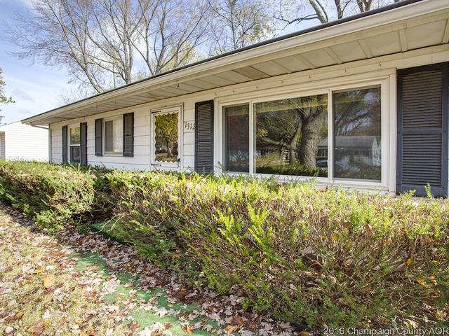 1312 Glendale Dr, Champaign, IL 61821 photo 4