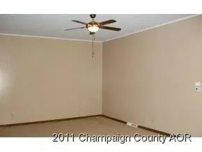 355 E Pne, Paxton, IL 60957 photo 5