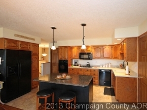 18041 Lakeview, Weldon, IL 61882 photo 9