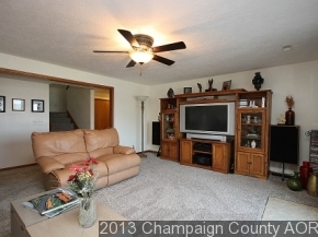 18041 Lakeview, Weldon, IL 61882 photo 12