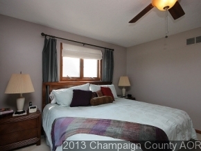 18041 Lakeview, Weldon, IL 61882 photo 5