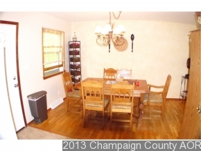 1807 Winchester Dr, Champaign, IL 61821 photo 5