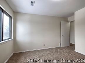 2120 Sunview Dr, Champaign, IL 61821 photo 12