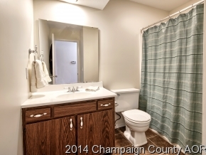 2120 Sunview Dr, Champaign, IL 61821 photo 10