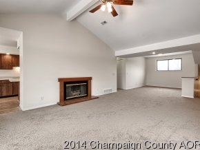 2120 Sunview Dr, Champaign, IL 61821 photo 4