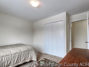 2120 Sunview Dr, Champaign, IL 61821 photo 9