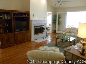 2507 Windward Blvd, Champaign, IL 61821 photo 5