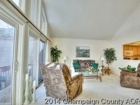 18 Fields E, Champaign, IL 61822 photo 7