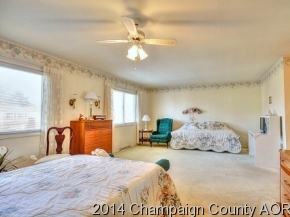 18 Fields E, Champaign, IL 61822 photo 11