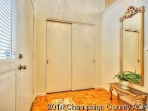 18 Fields E, Champaign, IL 61822 photo 2