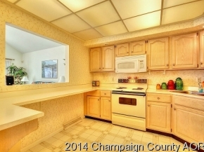 18 Fields E, Champaign, IL 61822 photo 8