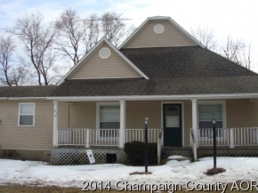 210 E State St, Fairmount, IL 61841 photo 1