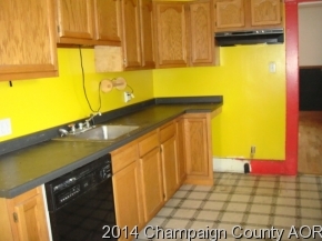 210 E State St, Fairmount, IL 61841 photo 14