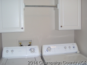 605 Castleton Dr, Champaign, IL 61821 photo 11