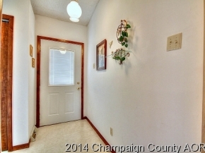 307 S John St, Thomasboro, IL 61878 photo 3