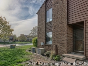 2118 Sunview Dr, Champaign, IL 61821 photo 1