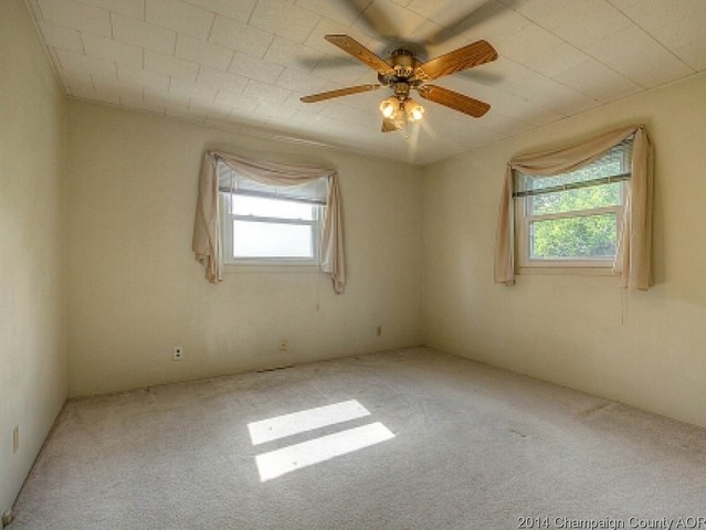 409 E Railroad St, Sidney, IL 61877 photo 11