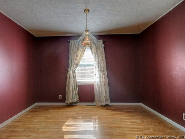 409 E Railroad St, Sidney, IL 61877 photo 8