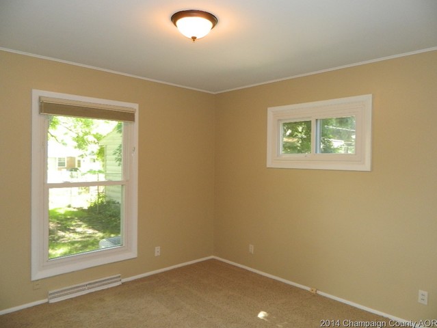 2001 Cypress Dr, Champaign, IL 61821 photo 11