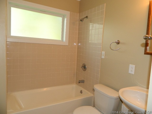 2001 Cypress Dr, Champaign, IL 61821 photo 10
