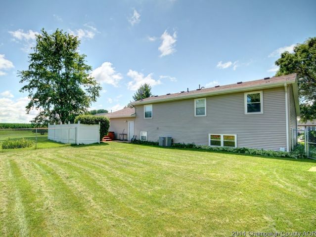 610 High Hill Rd, Philo, IL 61864 photo 22